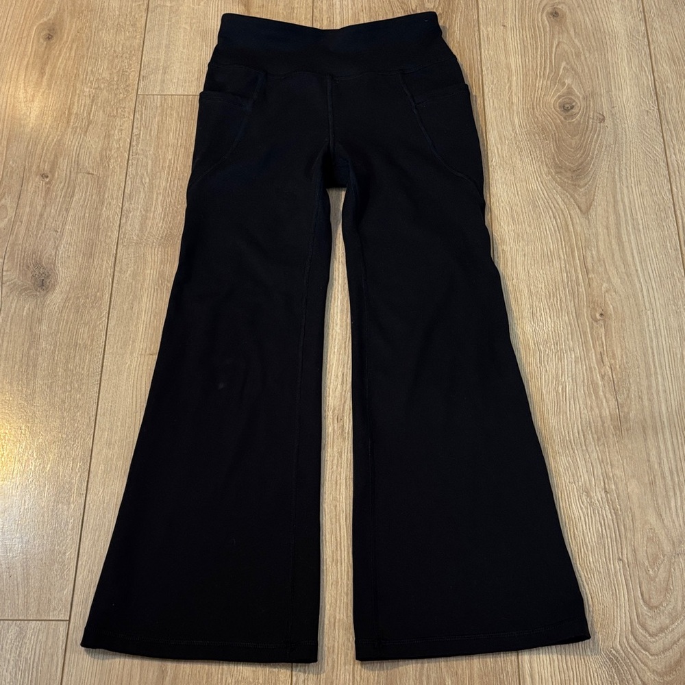 💚 Girls Athletic Flared Pants 💚